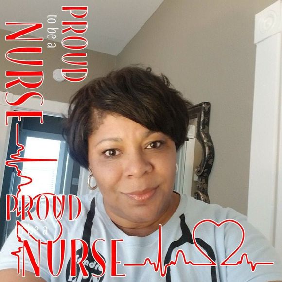 Meet your Posher, Sandra - Picture 1 of 1